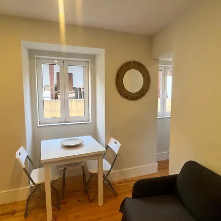 - Mouraria Sao Jorge Daire Lisboa